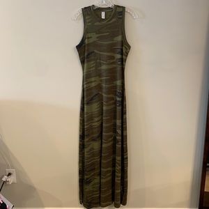 Camo maxi dress small